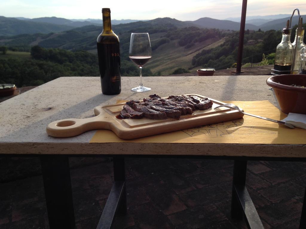 Agriturismo Erta Villa Casole dʼElsa Buitenkant foto