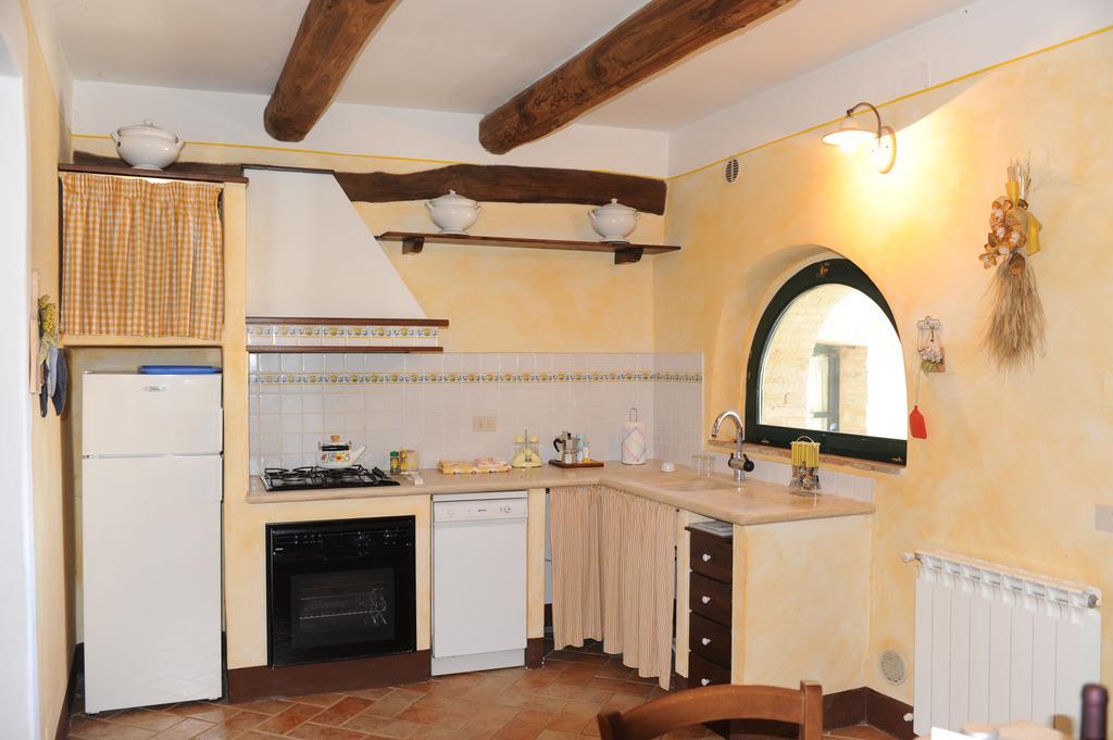 Agriturismo Erta Villa Casole dʼElsa Buitenkant foto