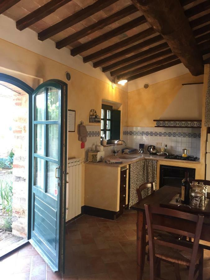 Agriturismo Erta Villa Casole dʼElsa Buitenkant foto